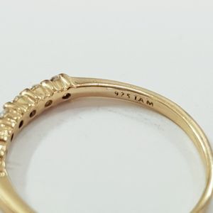 خرید انلاین انگشتر نگین دار روکش طلا جنس نقره عیار 925 ، ساخت تایلند ، کد 029