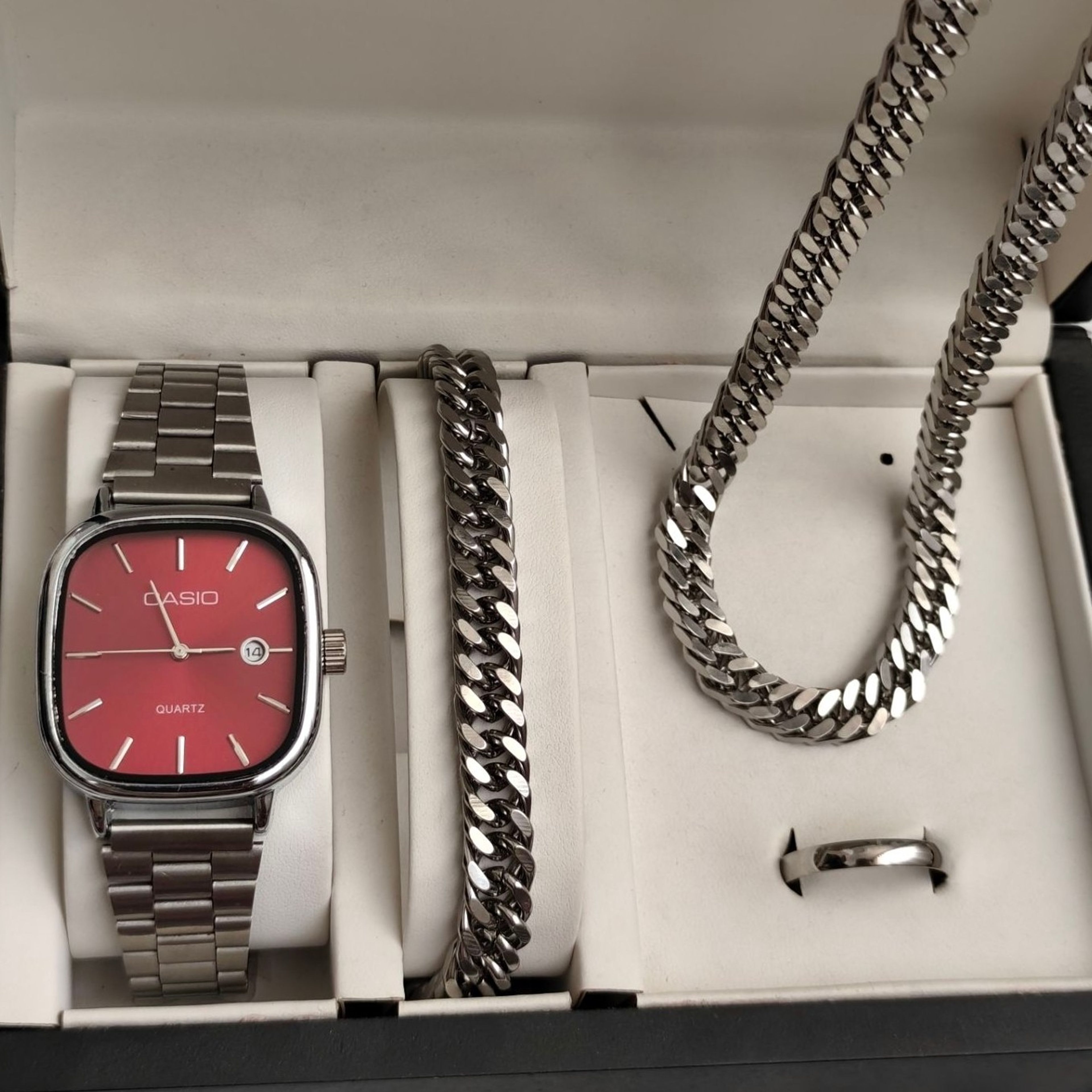 خرید آنلاین ست ساعت مردونه کاسیو casio اولدمانی با دستبند و گردنبند کارتیر و حلقه استیل