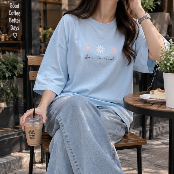 تیشرت چاپی گل باکسی