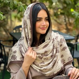 شال برشکا پاییزه طرحدار