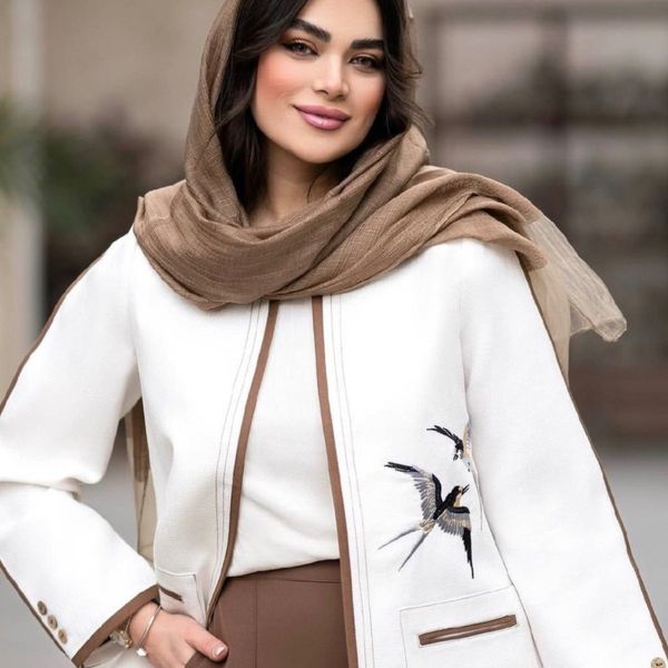 کت شلوار زنانه طرح پرستو