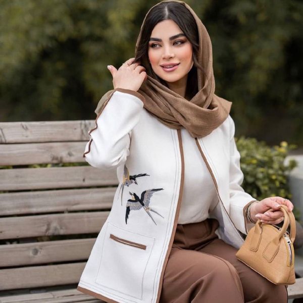 کت شلوار زنانه طرح پرستو