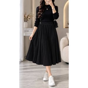 خرید اینترنتی دامن زنانه مخمل