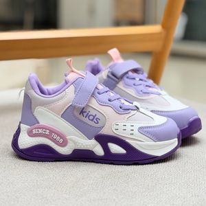 خرید اینترنتی قیمت کتونی بچگانه طرح KIDS 1988 از A+B کد 5063005
