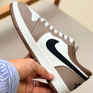 خرید اینترنتی قیمت ونس بزرگسال طرح نایک جردن Melo از MA shoes کد 5063004