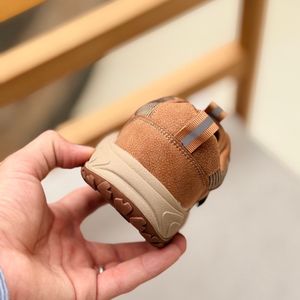 خرید اینترنتی قیمت ونس بچگانه چرمی طرح سفارش اروپا از Monami کد 5063002