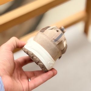 خرید اینترنتی قیمت ونس بچگانه چرمی طرح سفارش اروپا از Monami کد 5063002