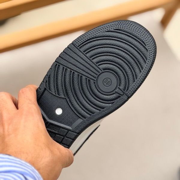 ونس بزرگسال طرح نایک جردن برزنتی از MA shoes کد 5063001
