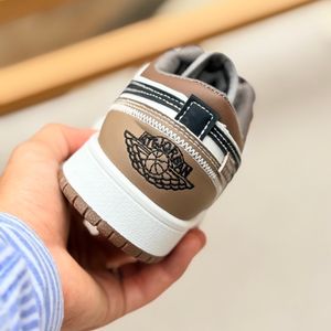 خرید اینترنتی قیمت ونس بزرگسال طرح نایک جردن برزنتی از MA shoes کد 5063001