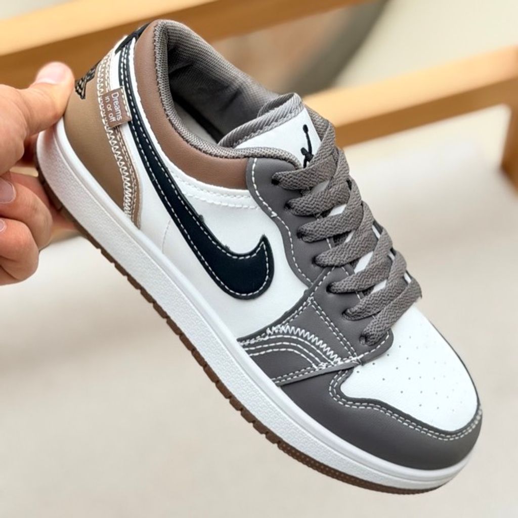 خرید اینترنتی قیمت ونس بزرگسال طرح نایک جردن برزنتی از MA shoes کد 5063001