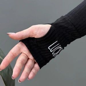 خرید اینترنتی زیر سارافونی فینگر دار