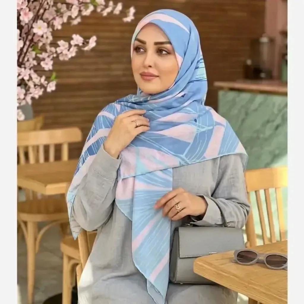 خرید اینترنتی قیمت روسری نخی کاستوم سیتو قواره بزرگ طرح آوان 140 سانتیمتر دور دوخت لیز نیست