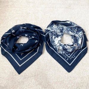 مینی اسکارف نخی طرحدار ck