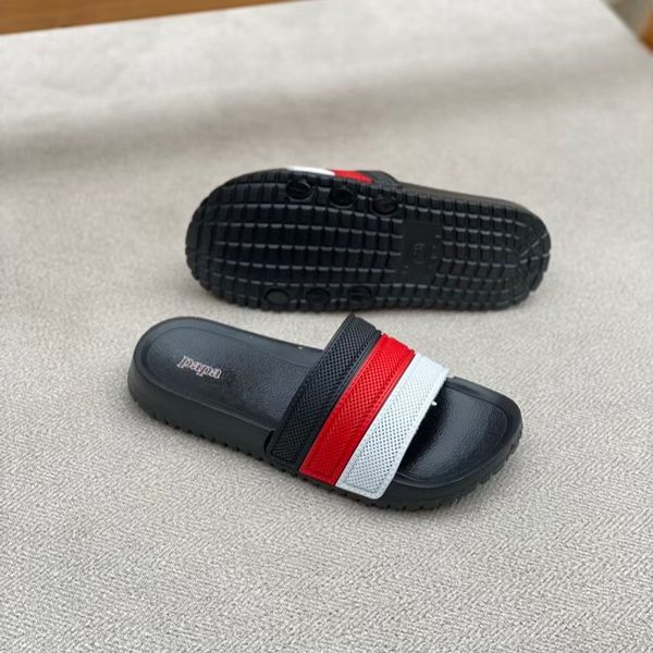 دمپایی بچگانه پاپا طرح مونیخ کد G1D 5021502