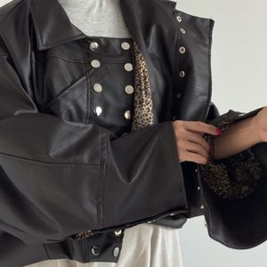 مشخصات کت چرم 2 تیکه پانچی کد 120463