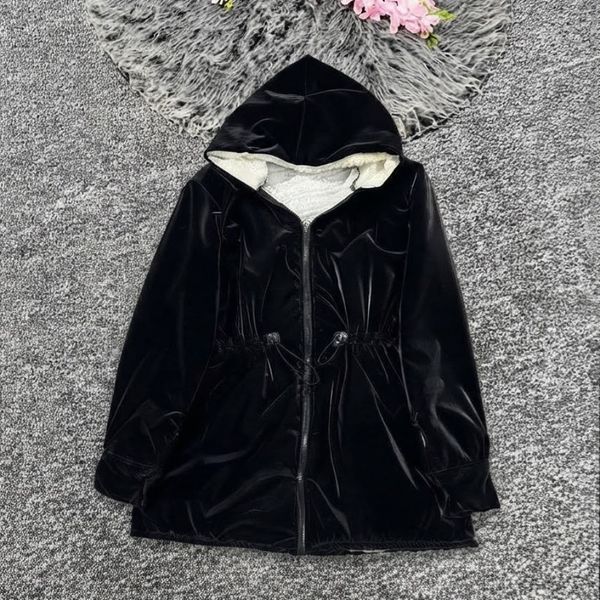 کاپشن زنانه و دخترانه طرح هستی