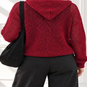 خرید اینترنتی قیمت سویشرت بافتنی کلاهدار زنانه جانان - زرشکی