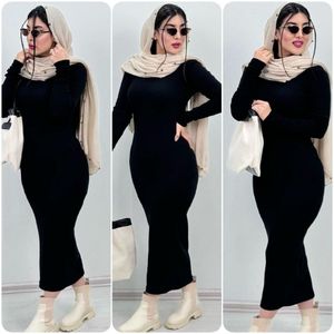 زیر مانتویی زنانه  طرح ماکسی یقه اسکی