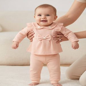 خرید اینترنتی قیمت بلوز شلوار دخترانه نوزادی طرح پاپیون 11584