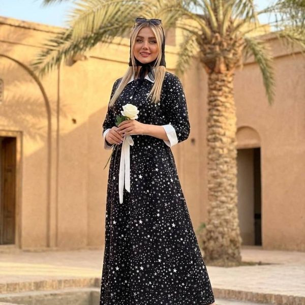 پیراهن یقه سفید