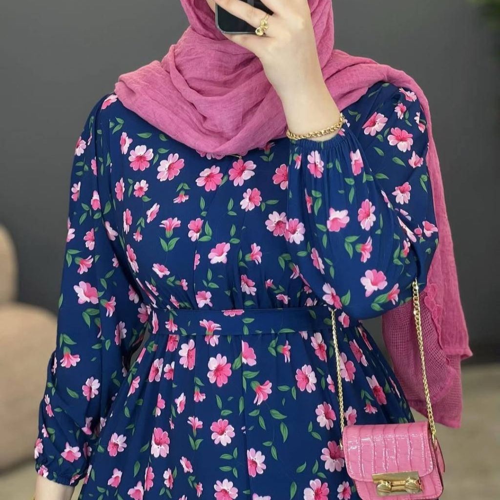 مشخصات پیراهن چین دار گلی