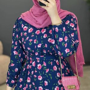 مشخصات پیراهن چین دار گلی