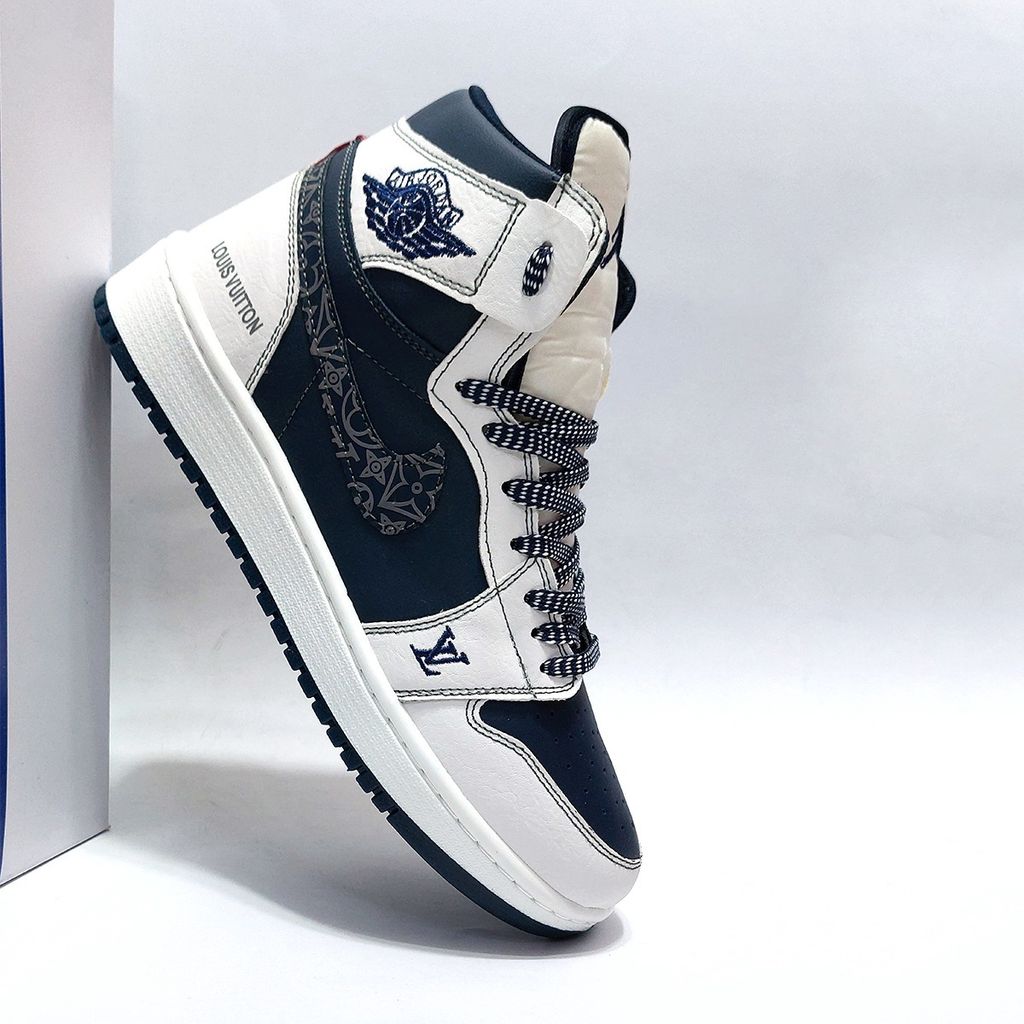 خرید اینترنتی کتانی نایک جردن وان ساقدار طرح جدید لویی ویتون 2026 Nike Jordan one LV