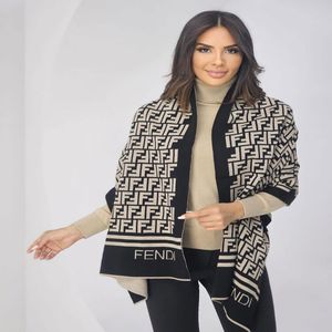 خرید اینترنتی قیمت شال رودوشی بافت زنانه مستر کوالتی طرح فندی FENDI