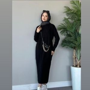 ماکسی زنانه طرح یقه اسکی بافت