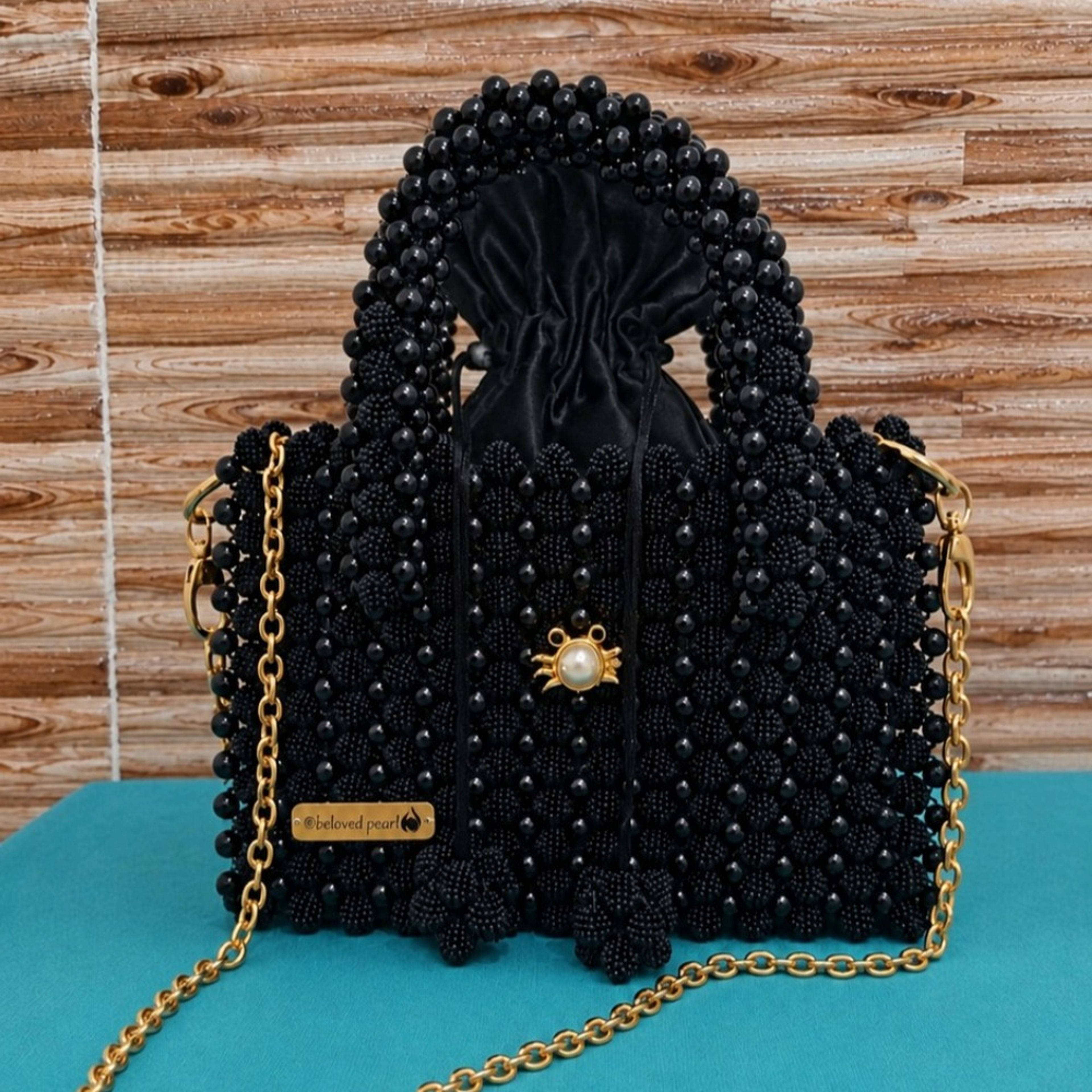 خرید آنلاین کیف تمشکی مرواریدی مشکی