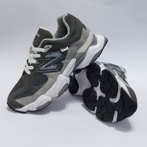 قیمت ارزان کتانی پرطرفدار و همیشه ترند نیوبالانس 9060 New balance طوسی سیر