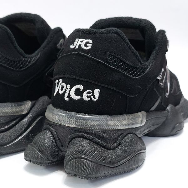 کتانی پرطرفدار و همیشه ترند نیوبالانس 9060 New balance مشکی تمام