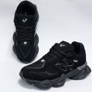قیمت کتانی پرطرفدار و همیشه ترند نیوبالانس 9060 New balance مشکی تمام