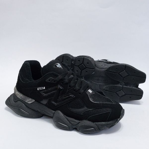 کتانی پرطرفدار و همیشه ترند نیوبالانس 9060 New balance مشکی تمام