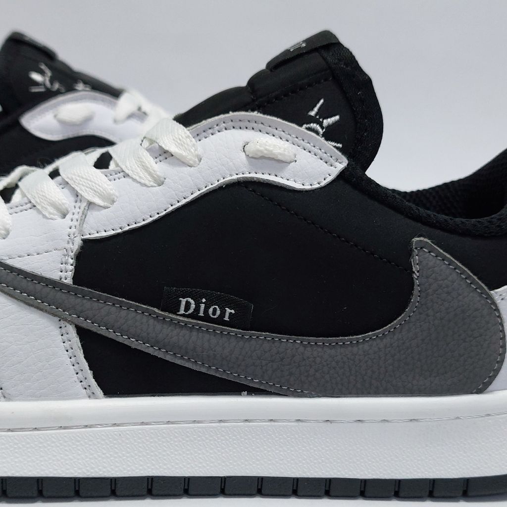 فروش اینترنتی کتانی ترند نایک جردن ترویس طرج دیور Jordan Travis Dior سفید مشکی