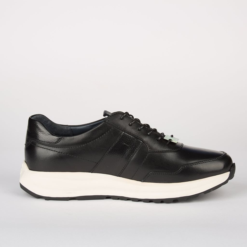 خرید اینترنتی قیمت کتانی مردانه چرم طبیعی مدل (ساده - مشکی)