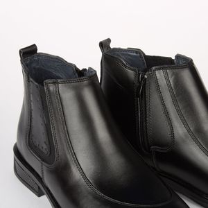خرید اینترنتی قیمت نیم بوت چلسی زیپ‌دار مردانه چرم طبیعی مدل (ساده - مشکی)
