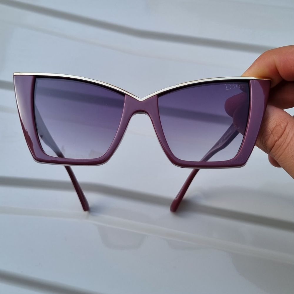 قیمت عینک آفتابی لوکس Dior مدل گربه ای زرشکی