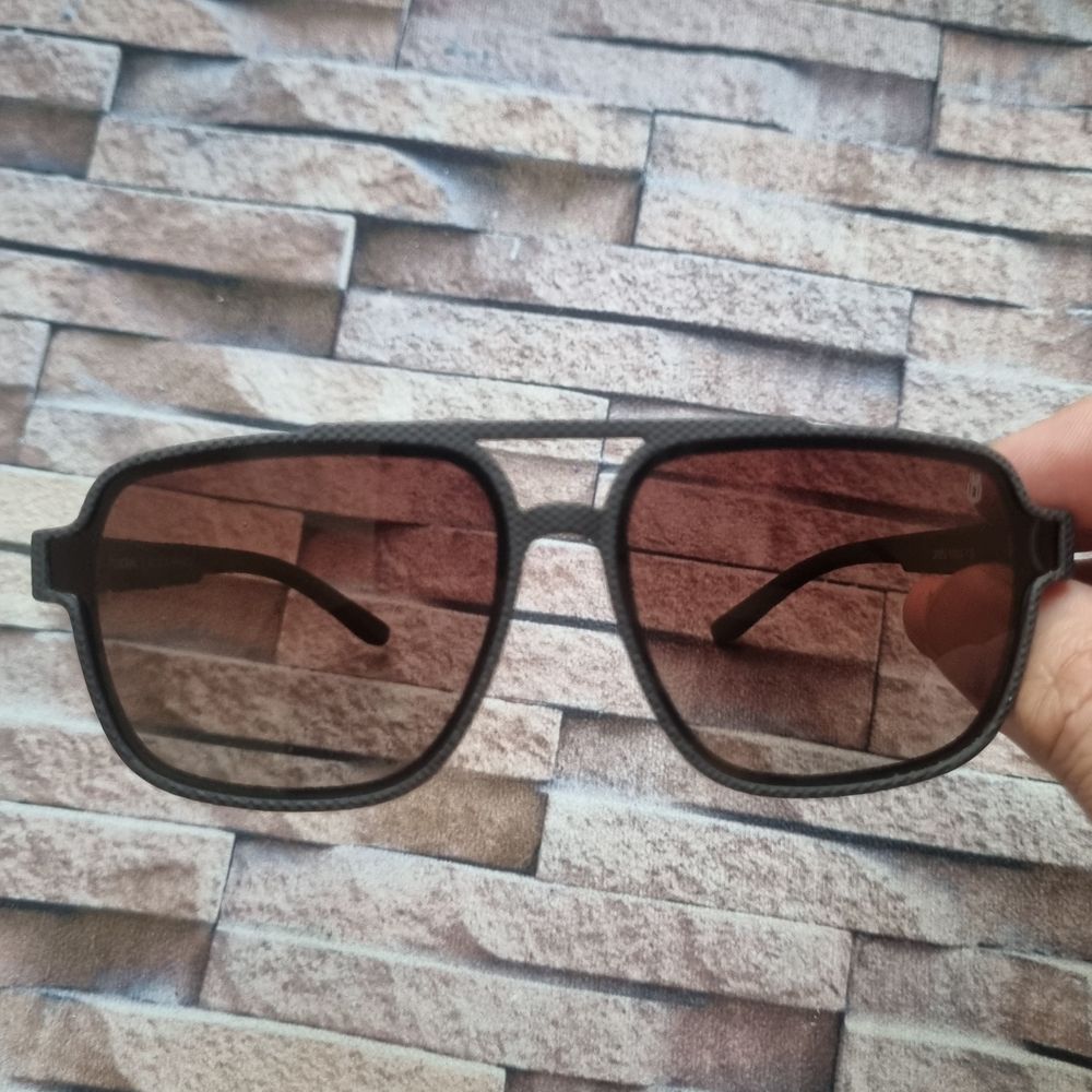 قیمت عینک آفتابی اوگا مدل مربع قهوه ای
