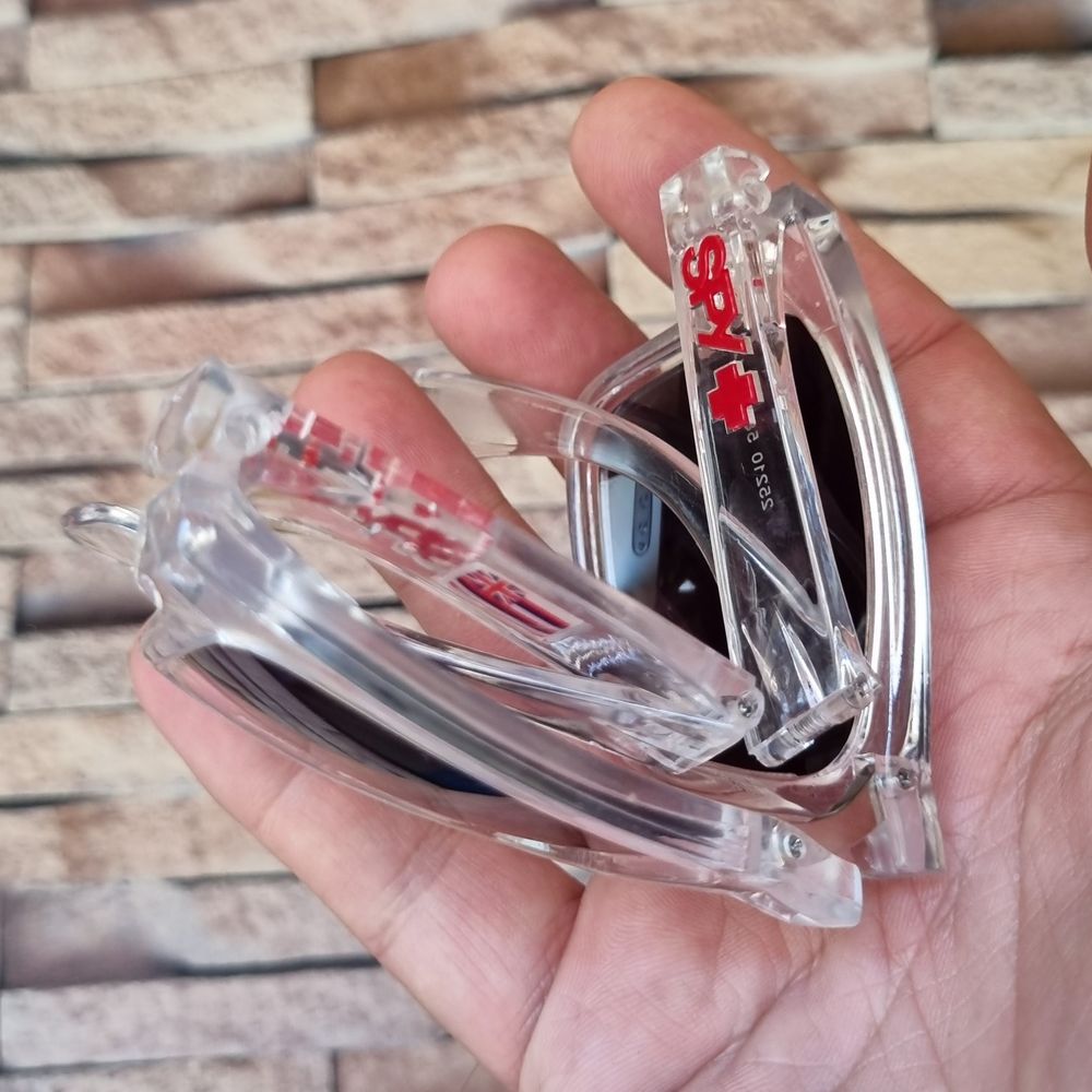 خرید انلاین عینک آفتابی اسپای تاشو شفاف