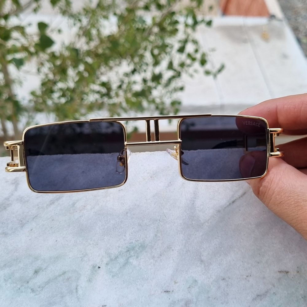 خرید اینترنتی عینک آفتابی مارک ورساچ مشکی