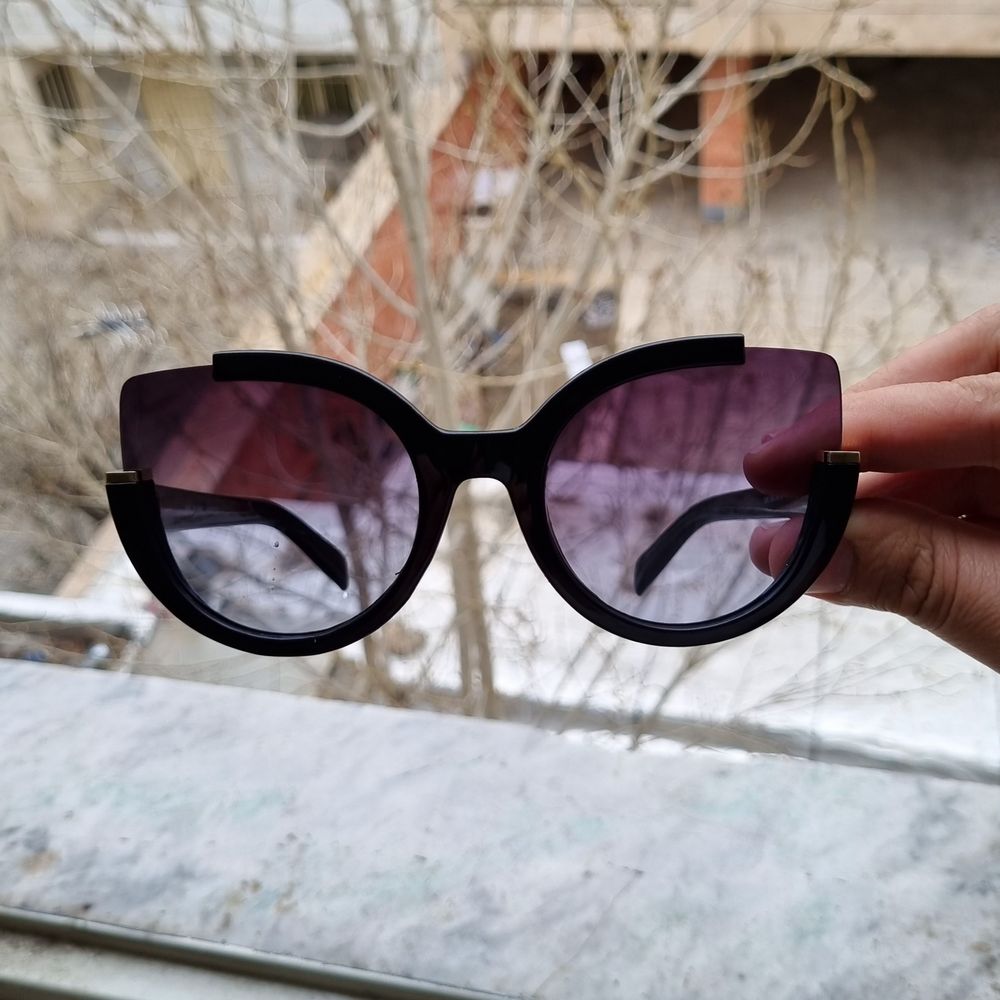 خرید انلاین عینک آفتابی زنانه مارک جکوبز مشکی
