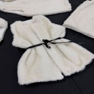 خرید اینترنتی قیمت وست خز سفید