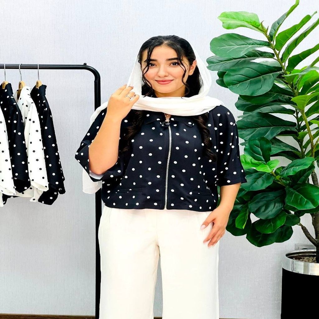 خرید اینترنتی قیمت وست زنانه خالدار