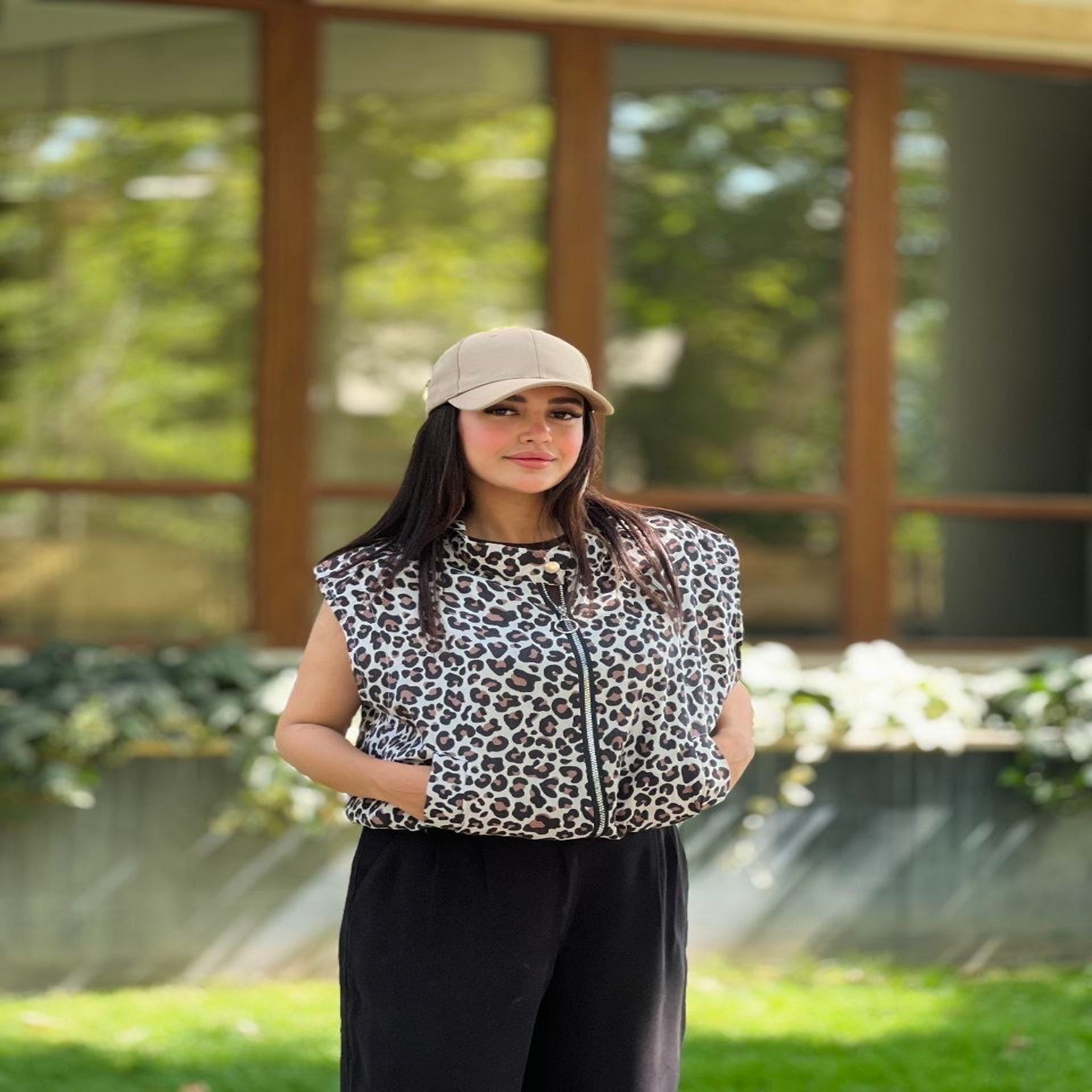 خرید اینترنتی قیمت وست زنانه پلنگی