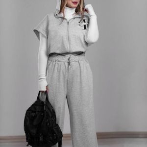 مشخصات ست زنانه و دخترانه طرح کلوین