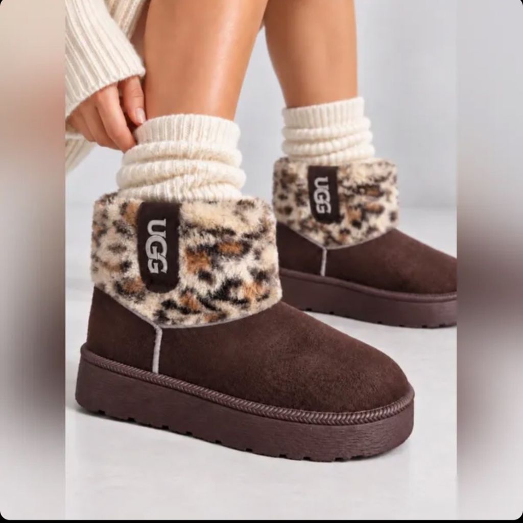 خرید انلاین نیم بوت UGG کابویی کد 018