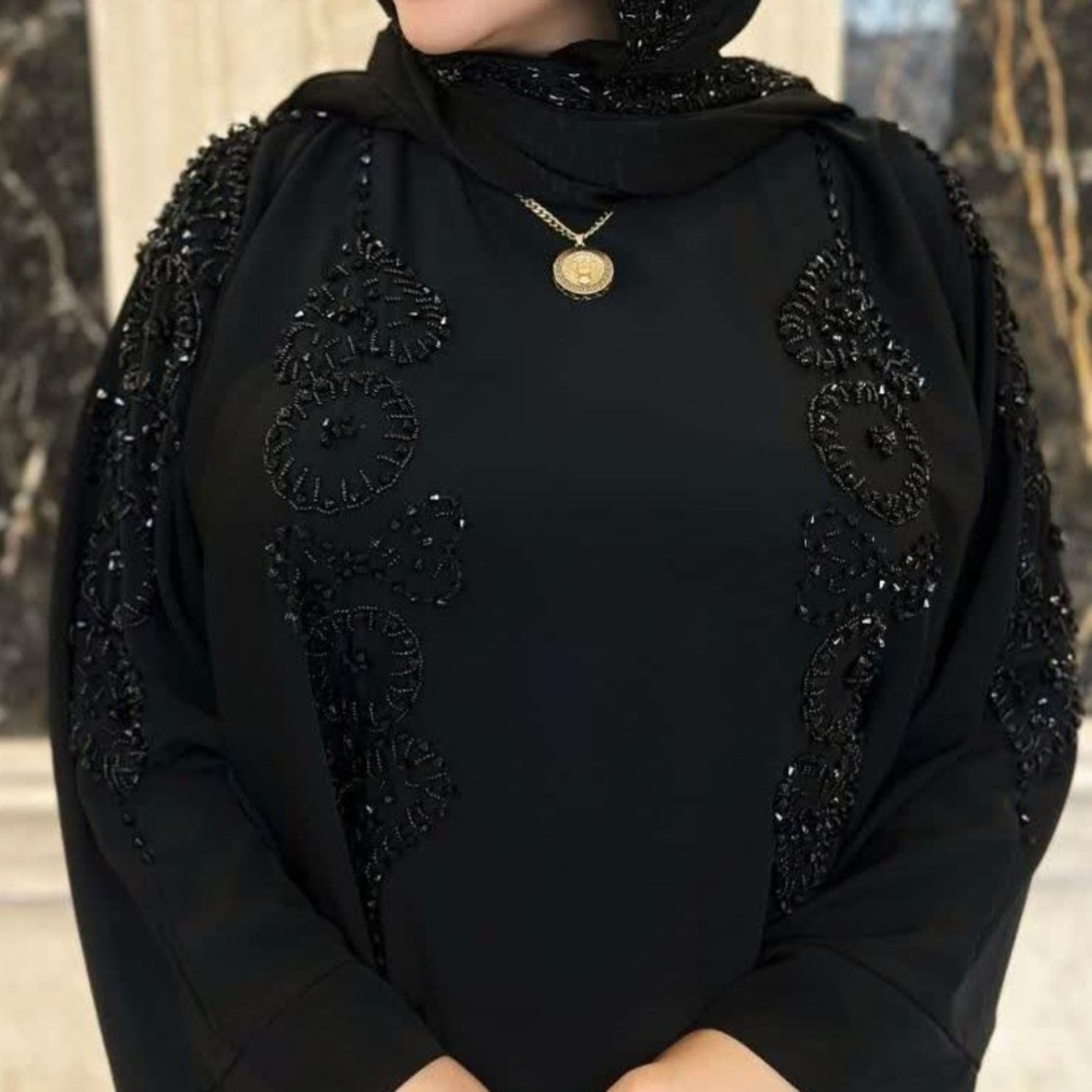 خرید اینترنتی مانتوعبایی مزونی جواهر دوزی طرح قلب