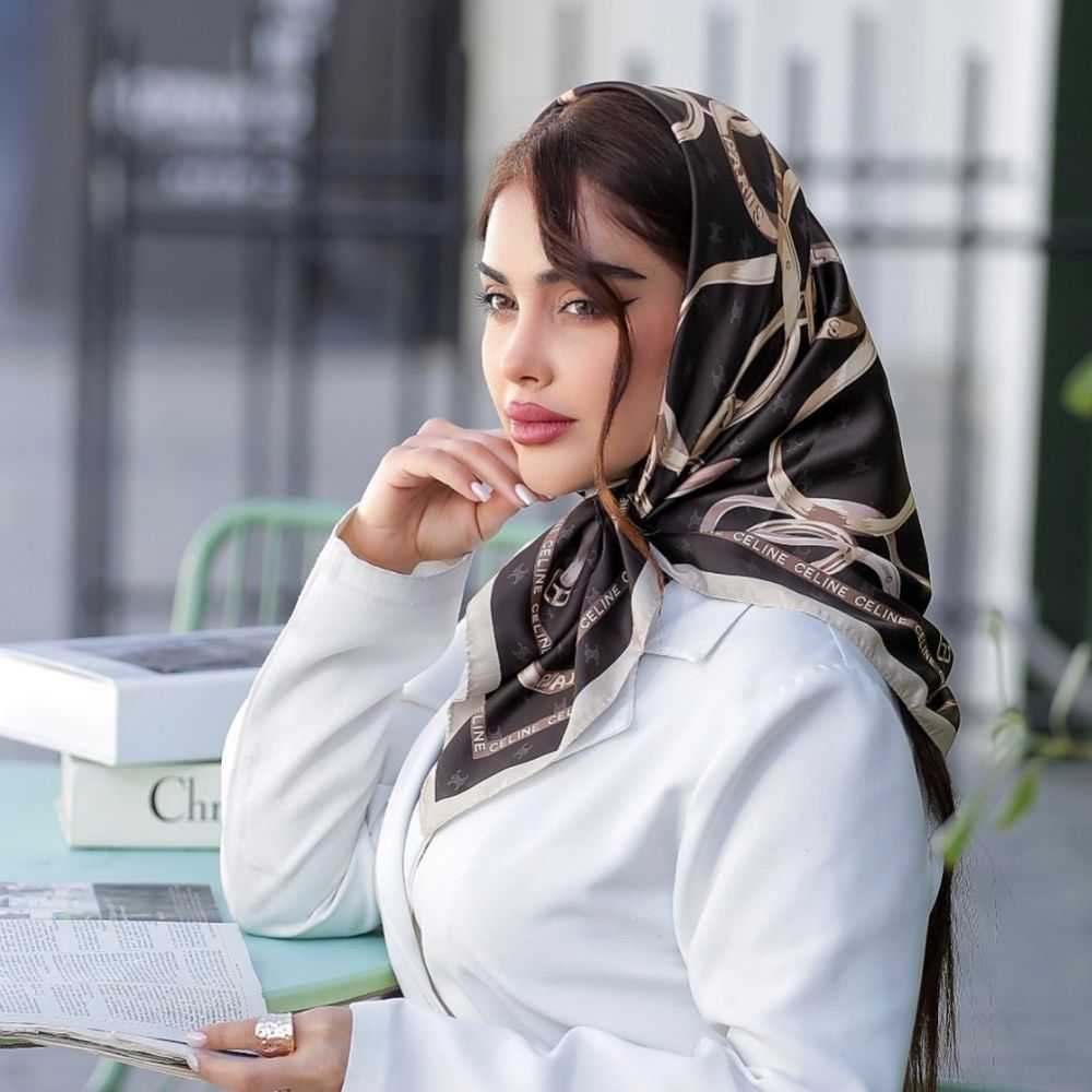 قیمت مینی اسکارف مشکی حریرنخ طرح سلین