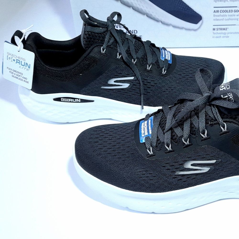 مشخصات کفش رانینگ اسکچرز مدل Go Run Lite